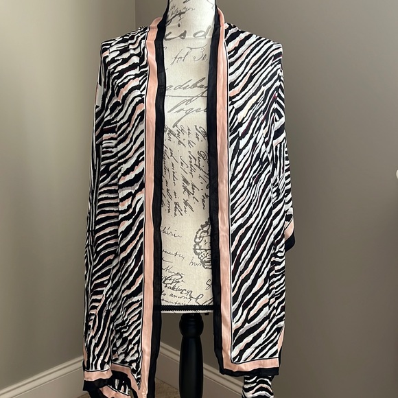 White House Black Market Accessories - White House Black Market WHBM Printed Black White Pink Scarf